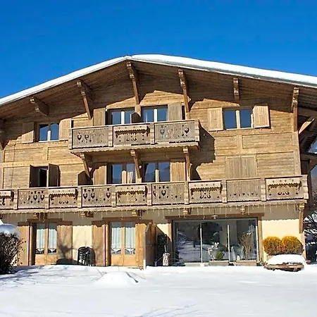 Des Granges 4* Самоен
